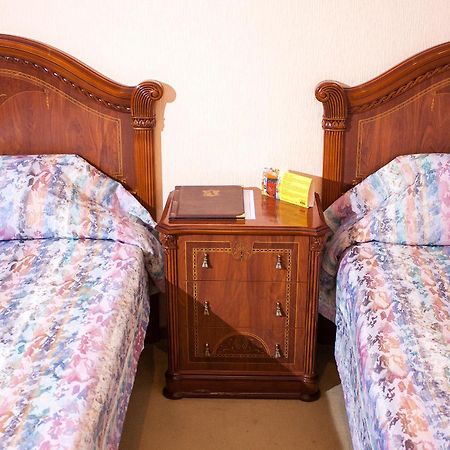 Astoria Hotel Dnipro Room photo